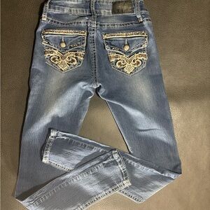 ZCO Women’s Jeans Size 1 Y2K Skinny Leg Low Rise Distressed